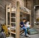 Steigerhouten stapelbed